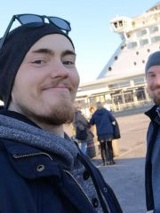 Date Runar92 fra Oppland