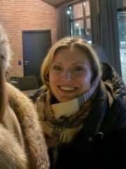 Bilder av Neena fra Østfold