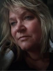 Date Lyllia fra Buskerud