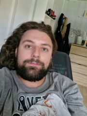 Date Nicobon fra Østfold