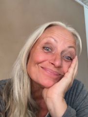 Date NiNes fra Vestfold