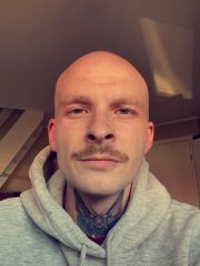 Date HansH fra Akershus
