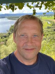 Date Frisinnet fra Akershus