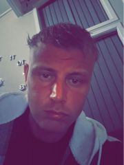 Date Jonni fra Rogaland