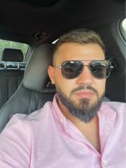 Date Madalin fra Troms